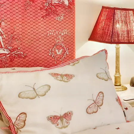 Carriage House - E5119 *